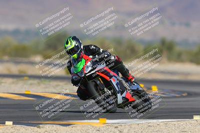 media/Nov-12-2023-SoCal Trackdays (Sun) [[5d1fba4e7d]]/Turn 14 (1035am)/